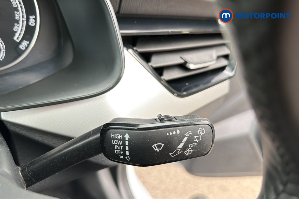 Skoda Kamiq Se Drive Manual Petrol SUV - Stock Number (1642221) - 6th supplementary image
