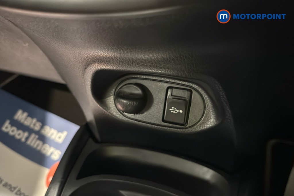 Toyota Yaris Icon Tech Automatic Petrol-Electric Hybrid Hatchback - Stock Number (1642246) - 17th supplementary image