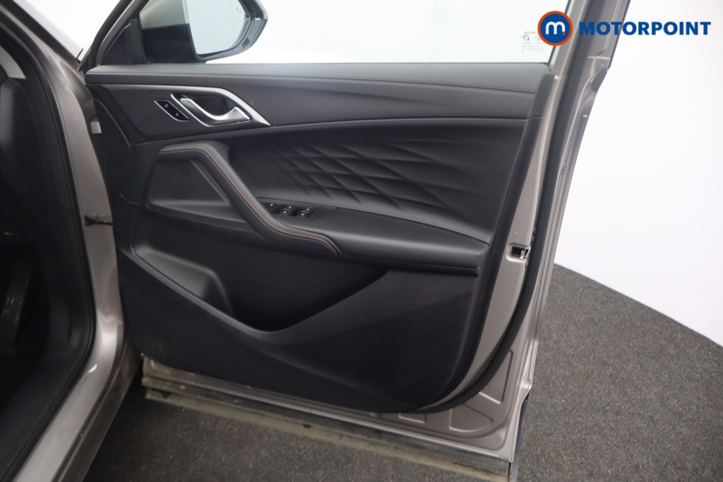 Mg Motor Uk HS Trophy Automatic Petrol-Electric Hybrid SUV - Stock Number (1642313) - 13th supplementary image