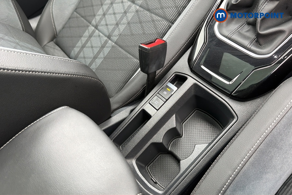 Volkswagen T-Roc R-Line Automatic Petrol SUV - Stock Number (1642321) - 16th supplementary image