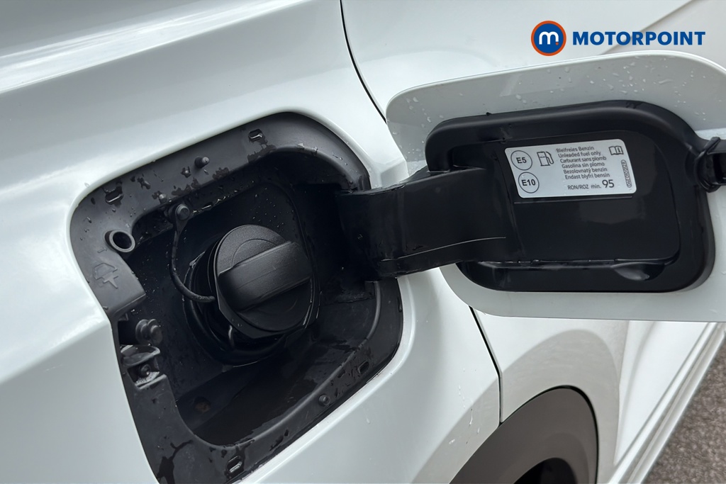 Volkswagen T-Roc R-Line Automatic Petrol SUV - Stock Number (1642321) - 41st supplementary image