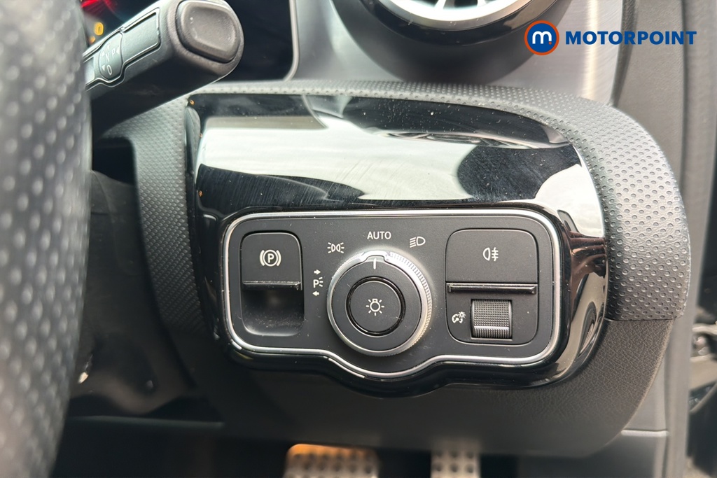 Mercedes-Benz A Class Amg Line Automatic Petrol Hatchback - Stock Number (1642824) - 11th supplementary image