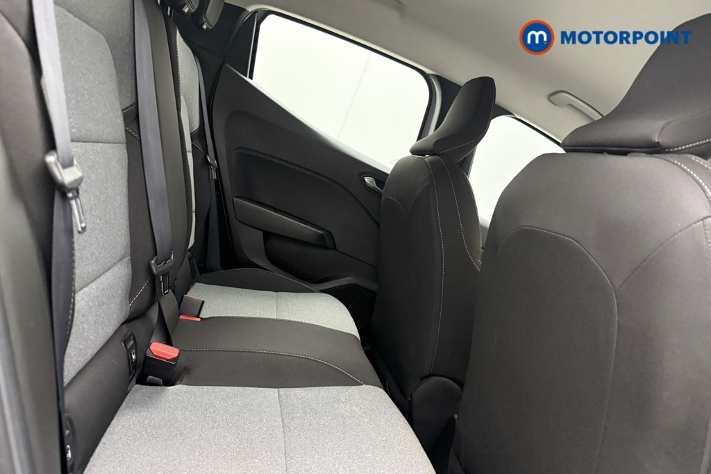 Renault Clio Evolution Manual Petrol Hatchback - Stock Number (1642852) - 9th supplementary image