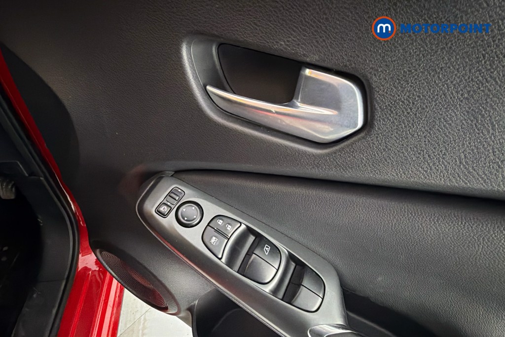Nissan Juke Acenta Premium Manual Petrol SUV - Stock Number (1643188) - 19th supplementary image