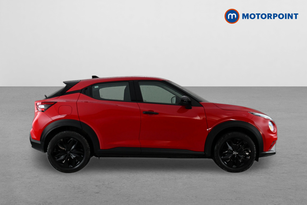 Nissan Juke Acenta Premium Manual Petrol SUV - Stock Number (1643188) - Drivers side
