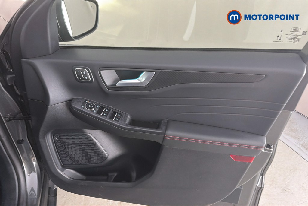 Ford Kuga St-Line Automatic Petrol-Electric Hybrid SUV - Stock Number (1643221) - 19th supplementary image