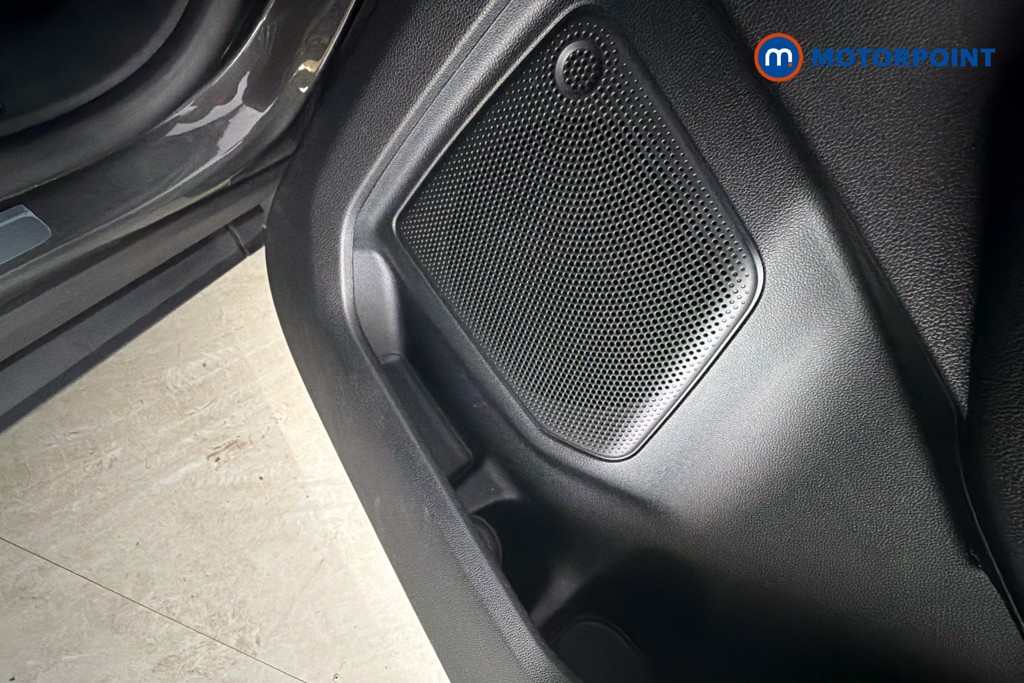 Ford Kuga St-Line Automatic Petrol-Electric Hybrid SUV - Stock Number (1643221) - 21st supplementary image