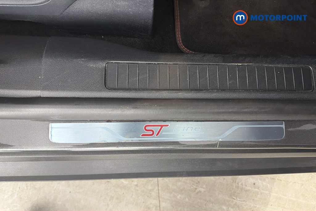 Ford Kuga St-Line Automatic Petrol-Electric Hybrid SUV - Stock Number (1643221) - 27th supplementary image