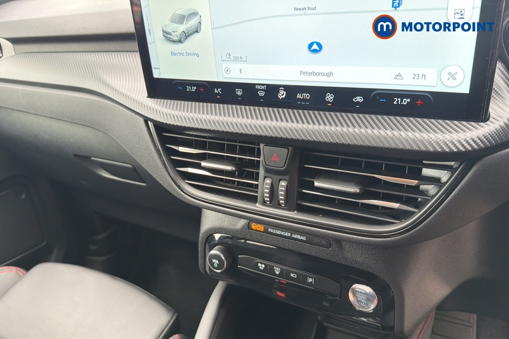 Ford Kuga St-Line Automatic Petrol-Electric Hybrid SUV - Stock Number (1643246) - 12th supplementary image