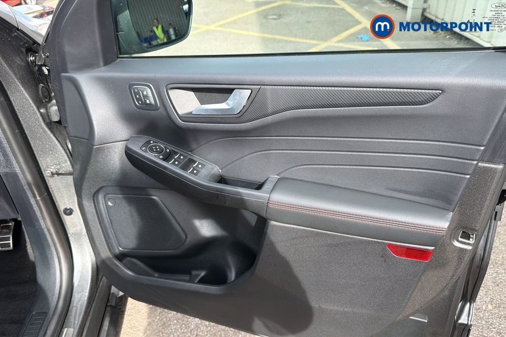 Ford Kuga St-Line Automatic Petrol-Electric Hybrid SUV - Stock Number (1643246) - 18th supplementary image