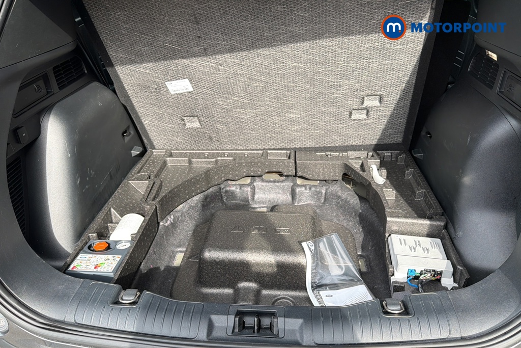 Ford Kuga St-Line Automatic Petrol-Electric Hybrid SUV - Stock Number (1643246) - 33rd supplementary image