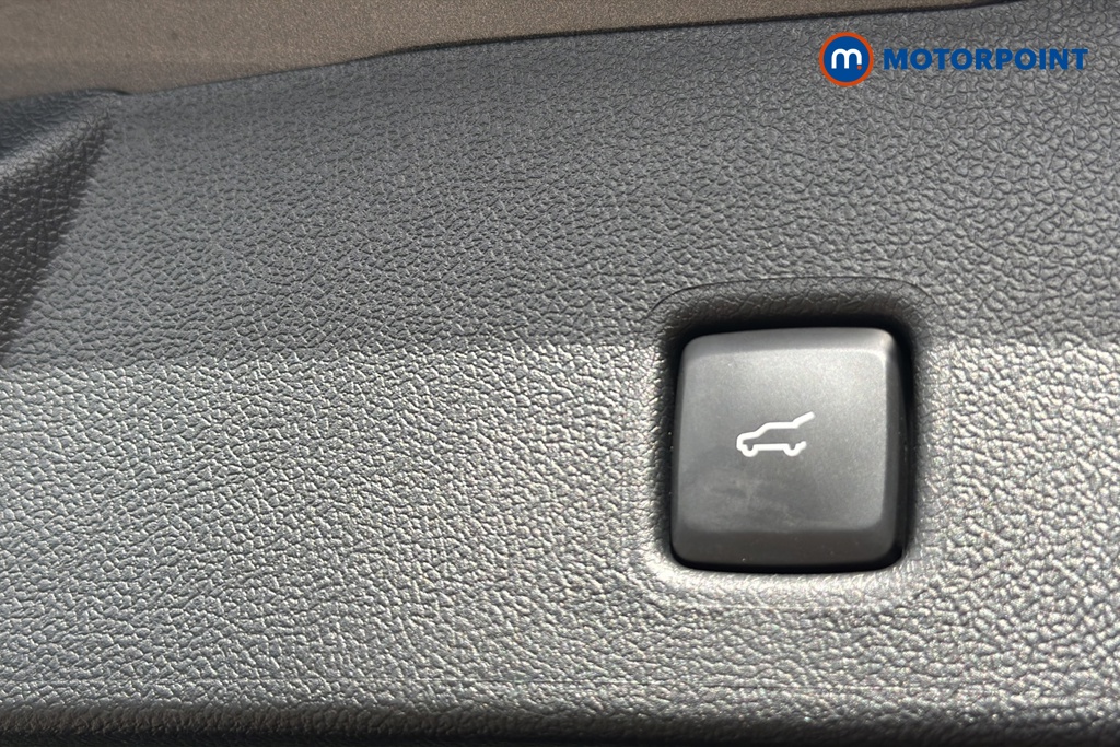 Ford Kuga St-Line Automatic Petrol-Electric Hybrid SUV - Stock Number (1643246) - 35th supplementary image