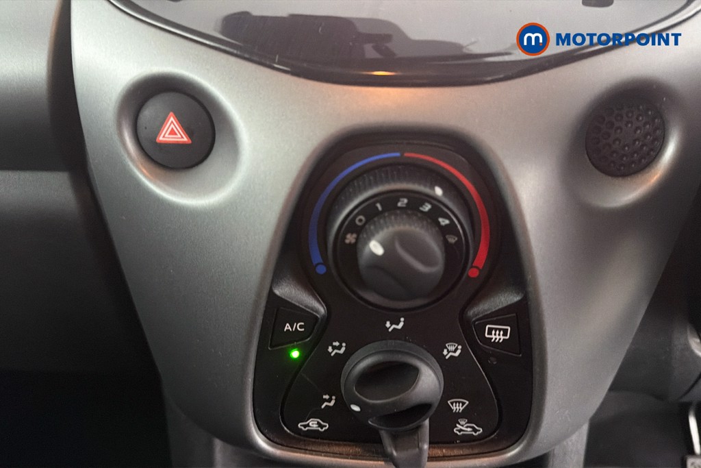 Toyota Aygo X-Play Manual Petrol Hatchback - Stock Number (1643263) - 12th supplementary image