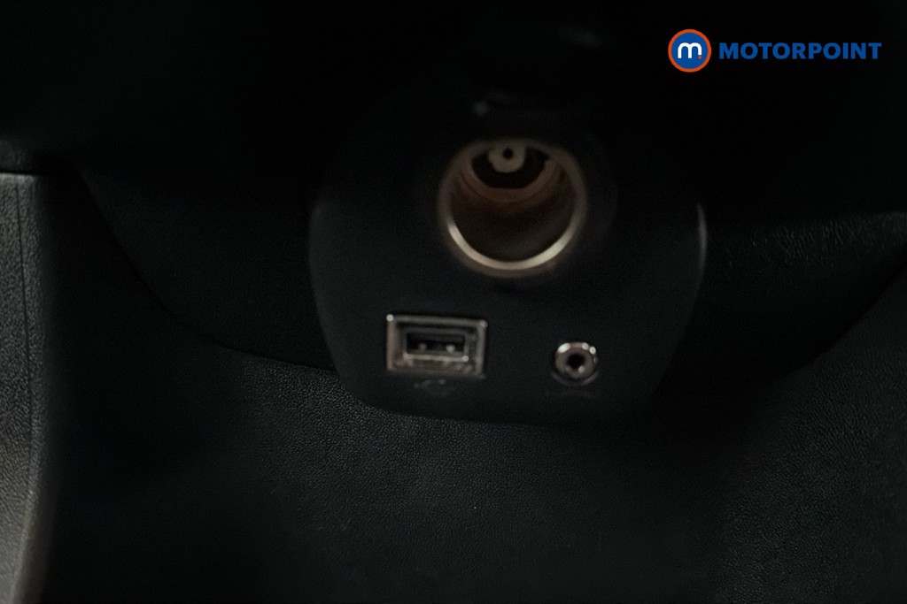 Toyota Aygo X-Play Manual Petrol Hatchback - Stock Number (1643263) - 17th supplementary image