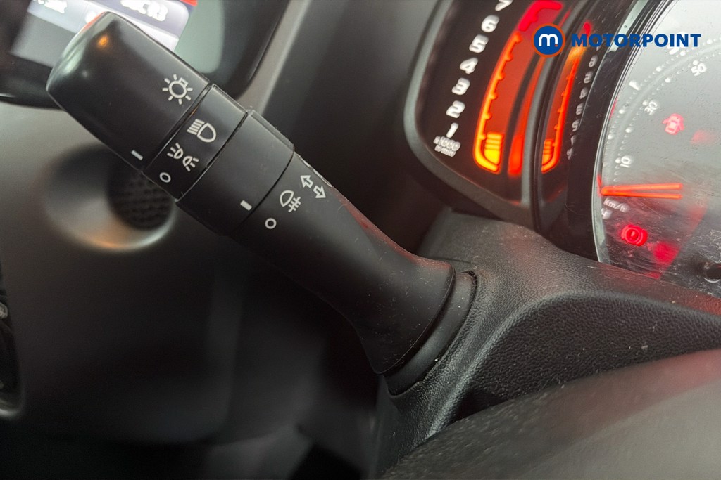 Toyota Aygo X-Play Manual Petrol Hatchback - Stock Number (1643263) - 18th supplementary image