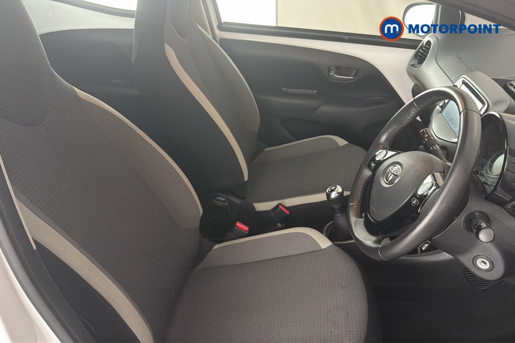 Toyota Aygo X-Play Manual Petrol Hatchback - Stock Number (1643263) - 22nd supplementary image