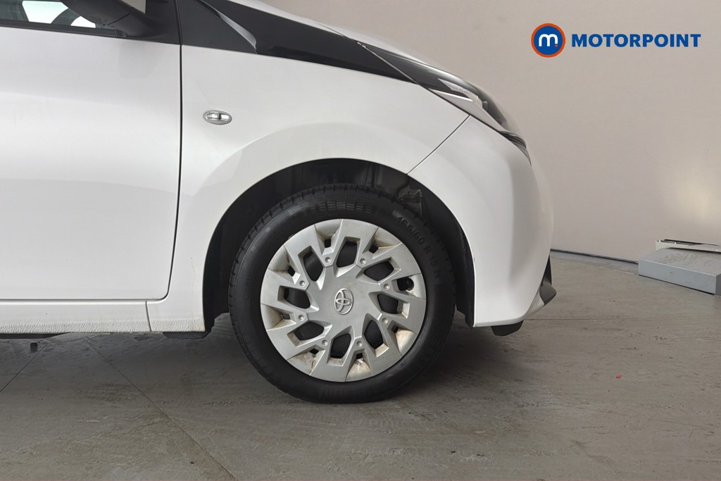 Toyota Aygo X-Play Manual Petrol Hatchback - Stock Number (1643263) - 50th supplementary image