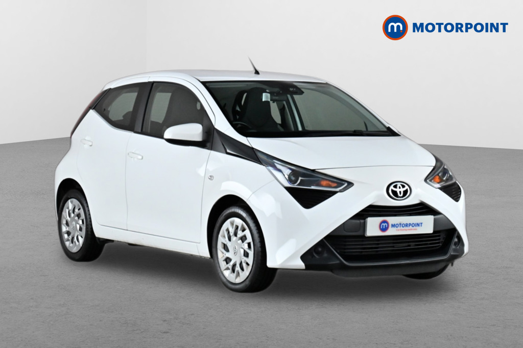 Toyota Aygo X-Play Manual Petrol Hatchback - Stock Number (1643263) - Drivers side front corner