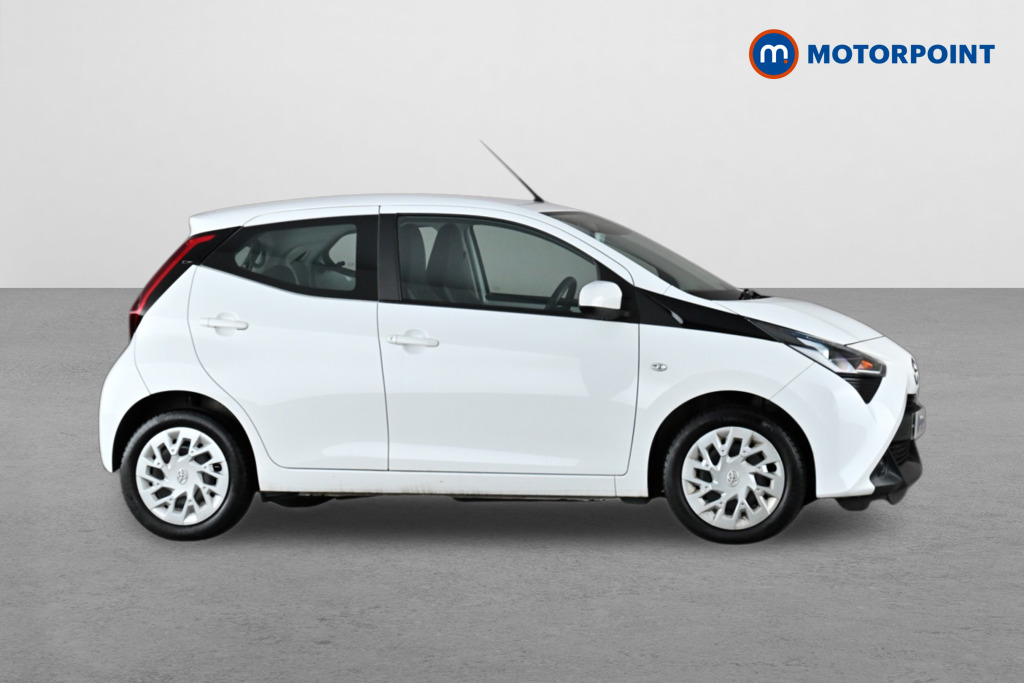 Toyota Aygo X-Play Manual Petrol Hatchback - Stock Number (1643263) - Drivers side