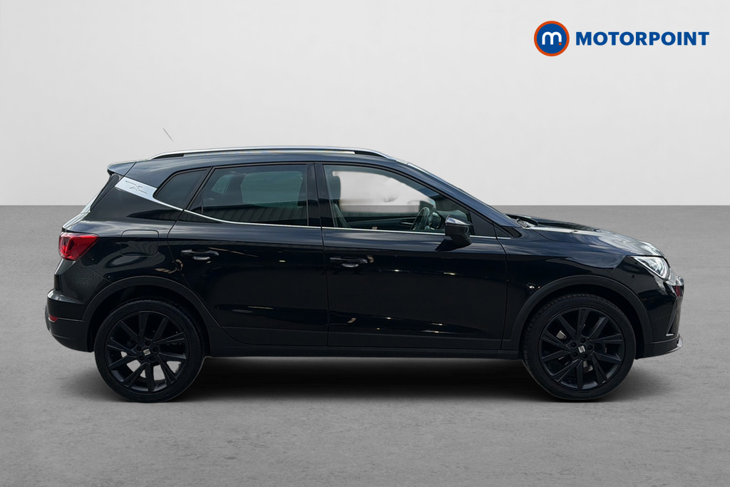 Seat Arona Fr Edition Manual Petrol SUV - Stock Number (1643601) - Passenger side