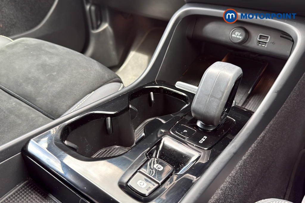Volvo Xc40 Plus Automatic Petrol Plug-In Hybrid SUV - Stock Number (1643630) - 16th supplementary image