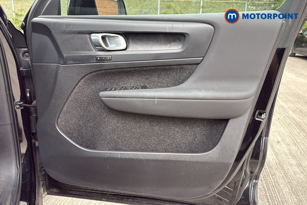 Volvo Xc40 Plus Automatic Petrol Plug-In Hybrid SUV - Stock Number (1643630) - 18th supplementary image