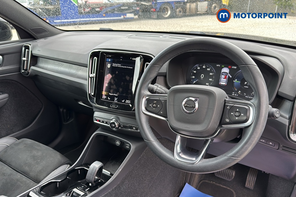 Volvo Xc40 Plus Automatic Petrol Plug-In Hybrid SUV - Stock Number (1643630) - 1st supplementary image