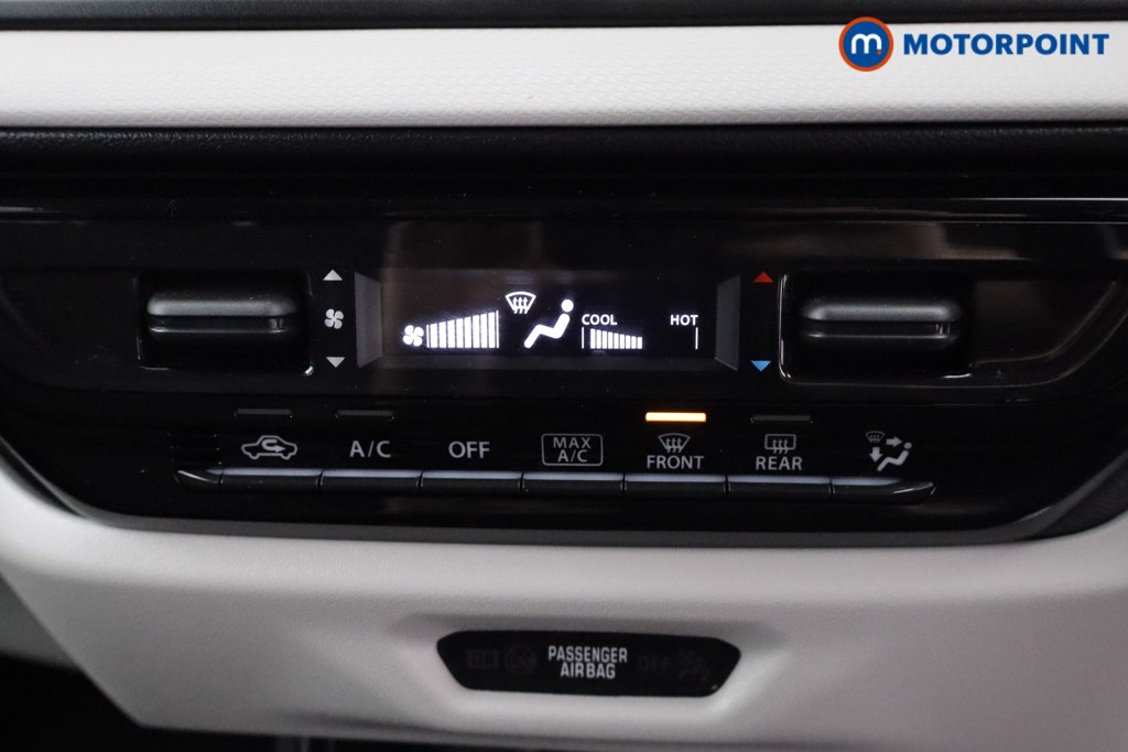 Suzuki Swift Motion Manual Petrol Hatchback - Stock Number (1643665) - 13th supplementary image