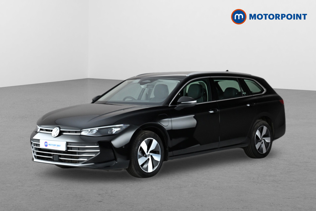 Volkswagen Passat Life Automatic Petrol Plug-In Hybrid Estate - Stock Number (1643778) - Passenger side front corner