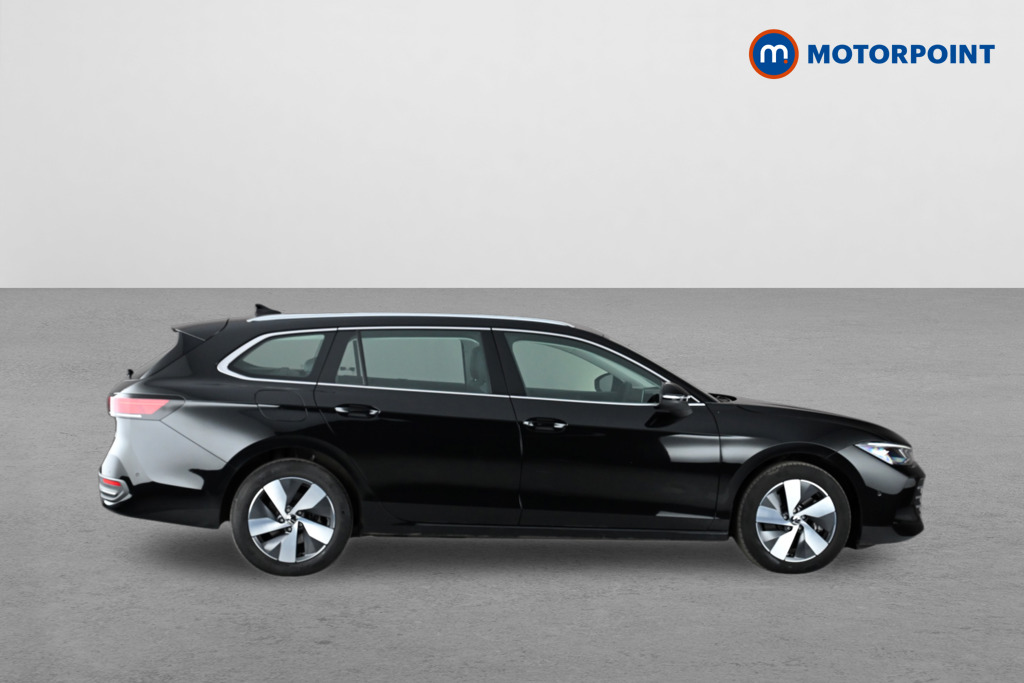 Volkswagen Passat Life Automatic Petrol Plug-In Hybrid Estate - Stock Number (1643778) - Drivers side