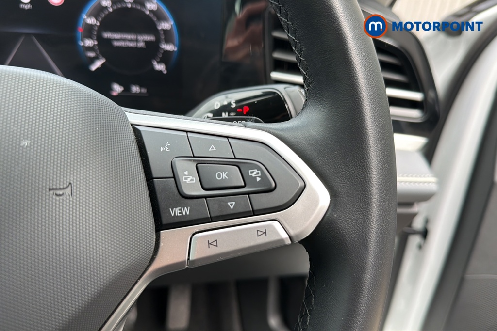 Volkswagen Passat Life Automatic Petrol Plug-In Hybrid Estate - Stock Number (1643785) - 3rd supplementary image