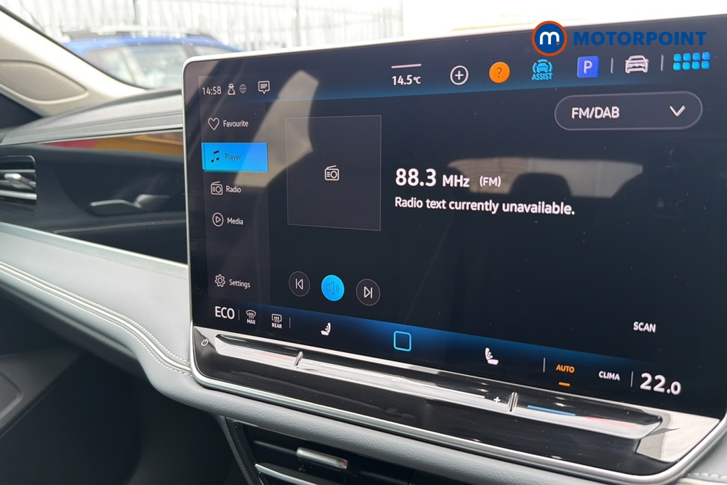 Volkswagen Passat Life Automatic Petrol Plug-In Hybrid Estate - Stock Number (1643785) - 8th supplementary image