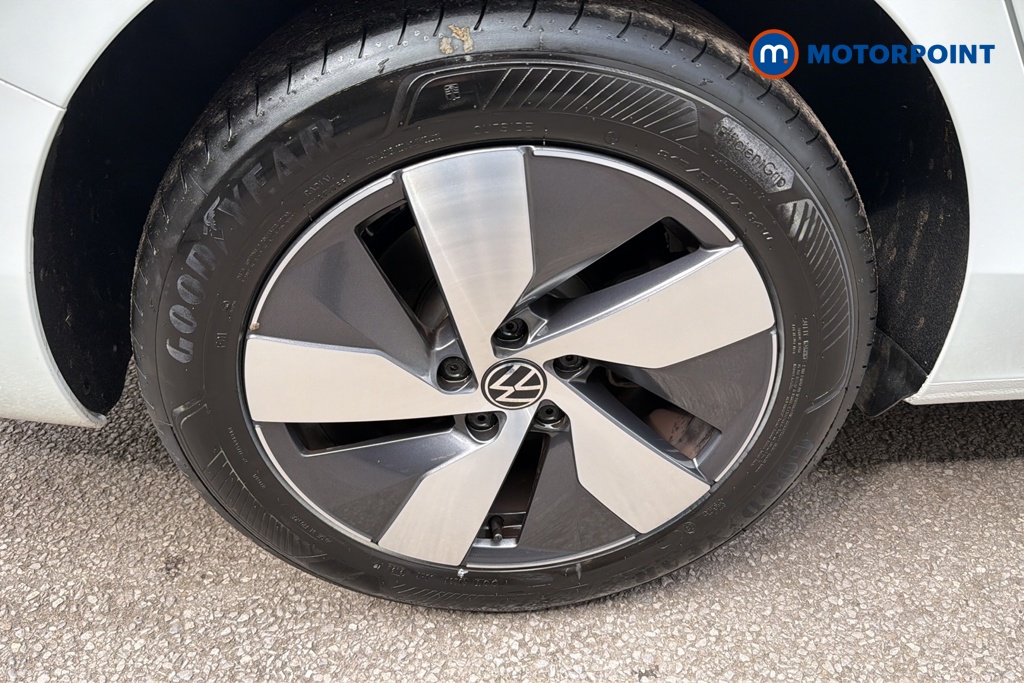 Volkswagen Passat Life Automatic Petrol Plug-In Hybrid Estate - Stock Number (1643785) - 46th supplementary image