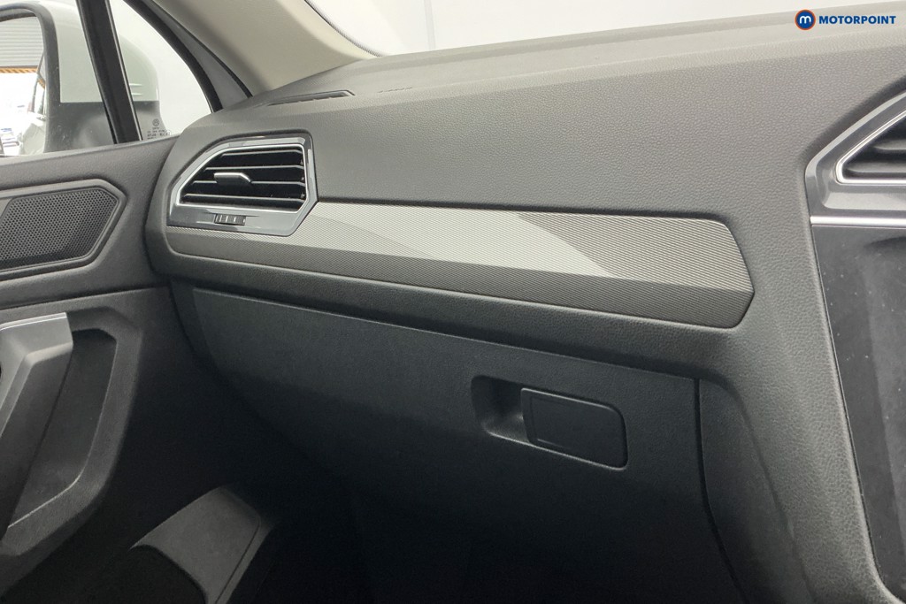 Volkswagen Tiguan Allspace Life Automatic Petrol SUV - Stock Number (1643883) - 18th supplementary image