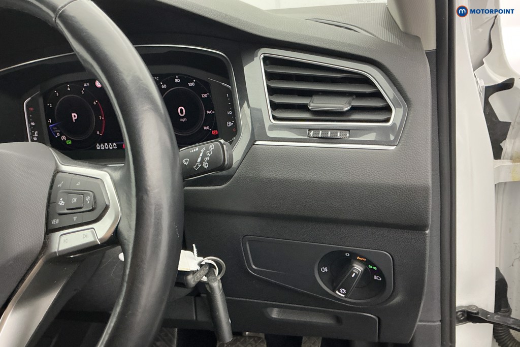 Volkswagen Tiguan Allspace Life Automatic Petrol SUV - Stock Number (1643883) - 22nd supplementary image
