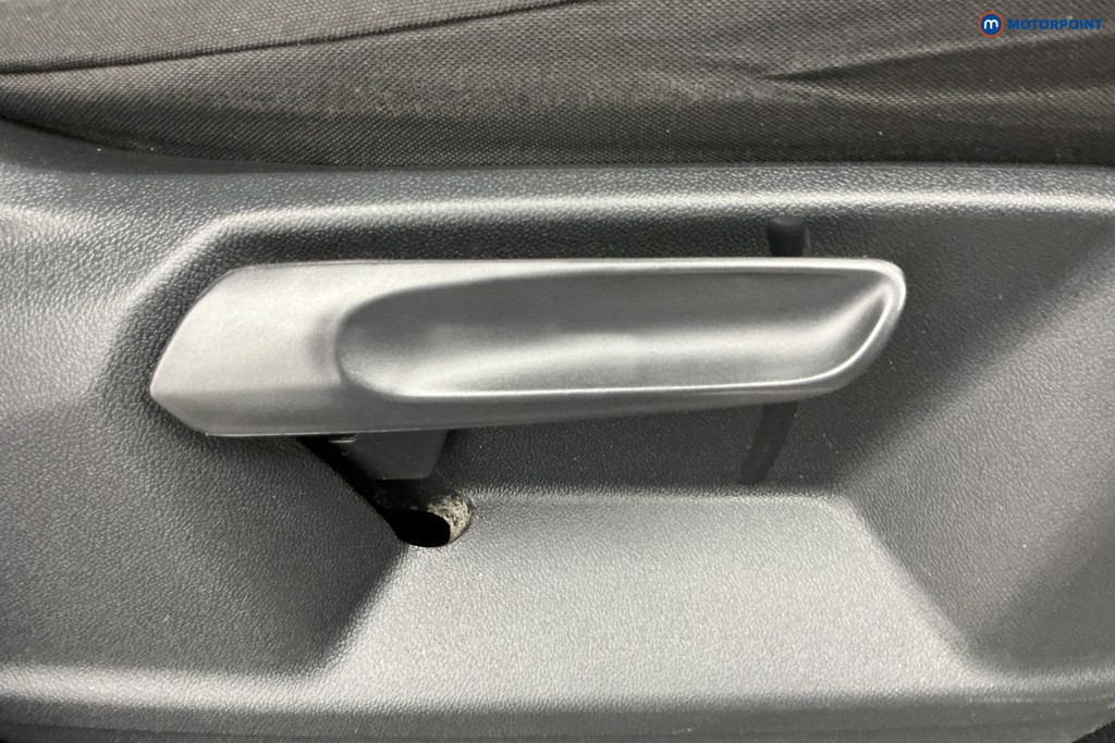 Volkswagen Tiguan Allspace Life Automatic Petrol SUV - Stock Number (1643883) - 23rd supplementary image
