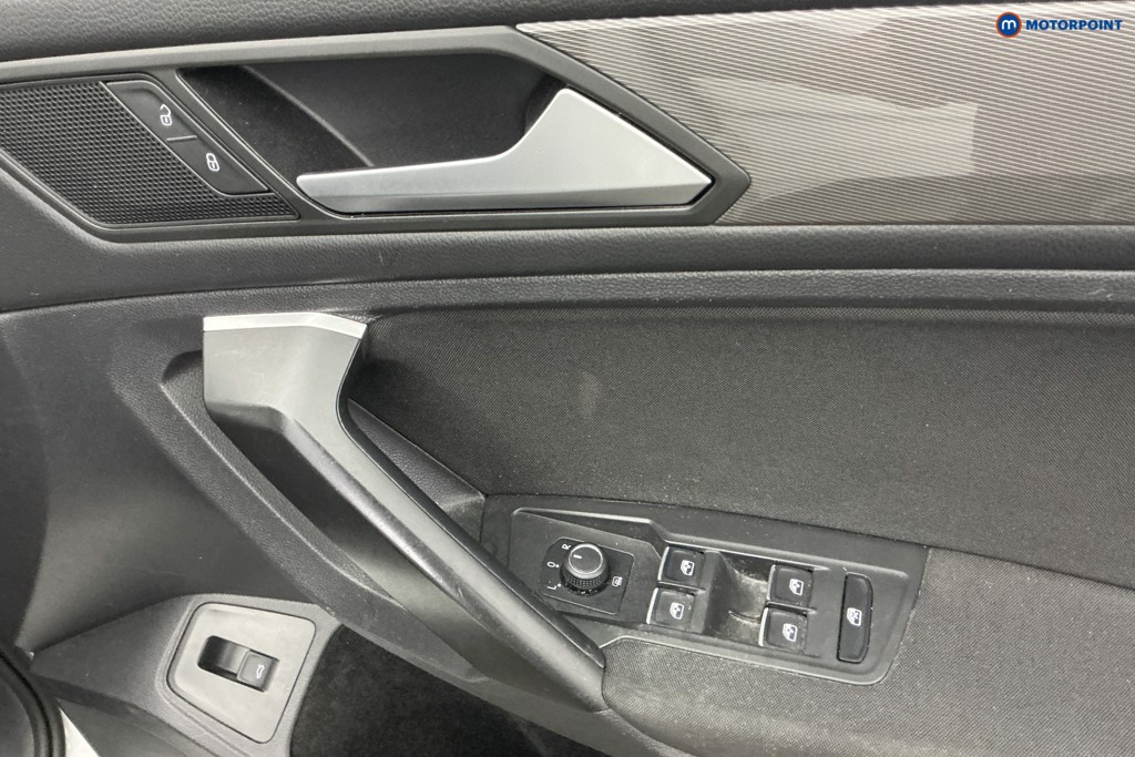 Volkswagen Tiguan Allspace Life Automatic Petrol SUV - Stock Number (1643883) - 25th supplementary image