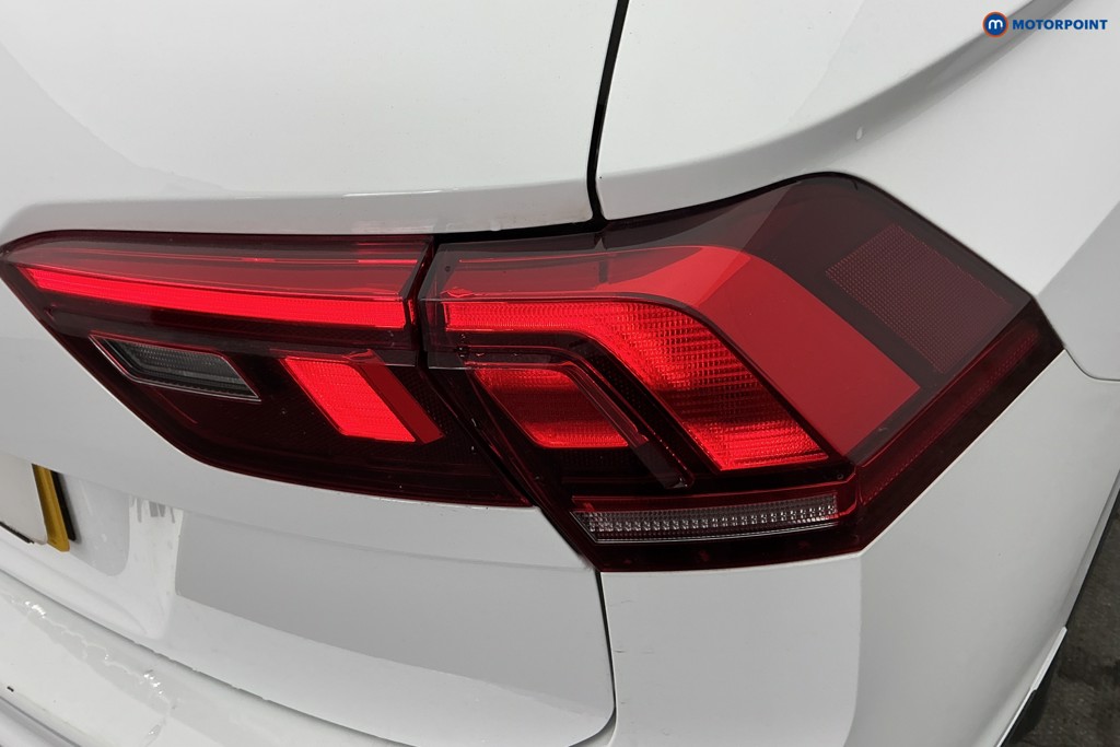 Volkswagen Tiguan Allspace Life Automatic Petrol SUV - Stock Number (1643883) - 30th supplementary image