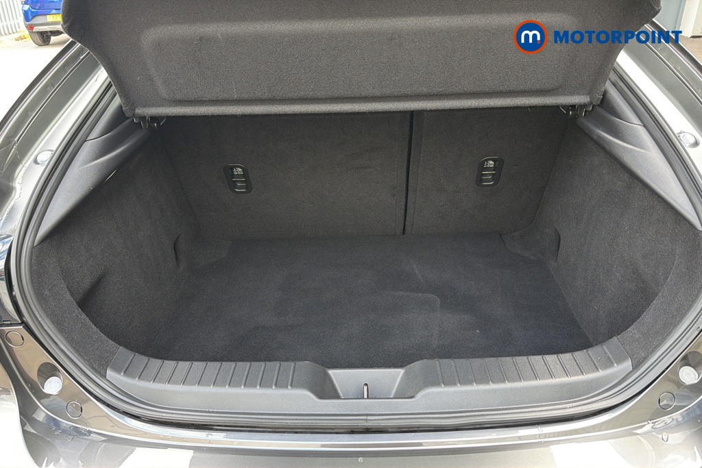 Mazda 3 Exclusive-Line Automatic Petrol Hatchback - Stock Number (1643981) - 30th supplementary image