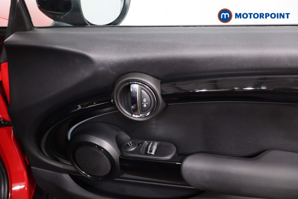 Mini Hatchback Cooper Classic Manual Petrol Hatchback - Stock Number (1644118) - 23rd supplementary image