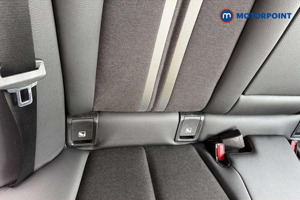 BMW 2 Series Sport Automatic Petrol Saloon - Stock Number (1644328) - 27th supplementary image