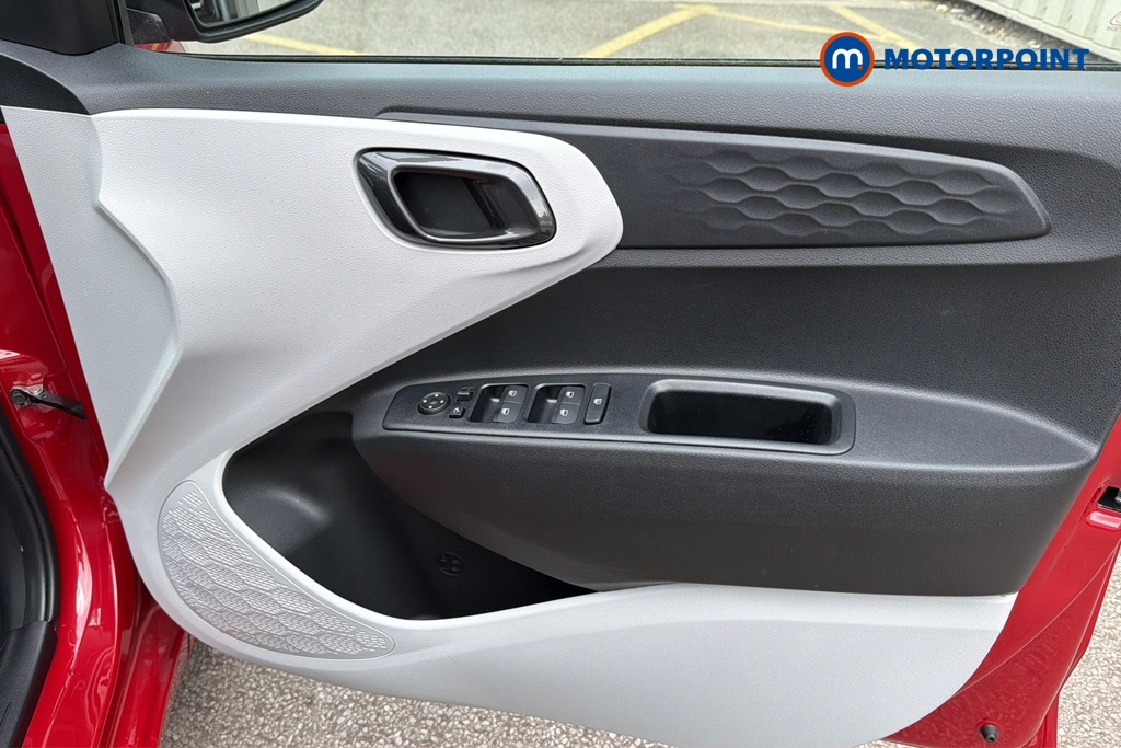 Hyundai I10 Premium Automatic Petrol Hatchback - Stock Number (1644383) - 18th supplementary image