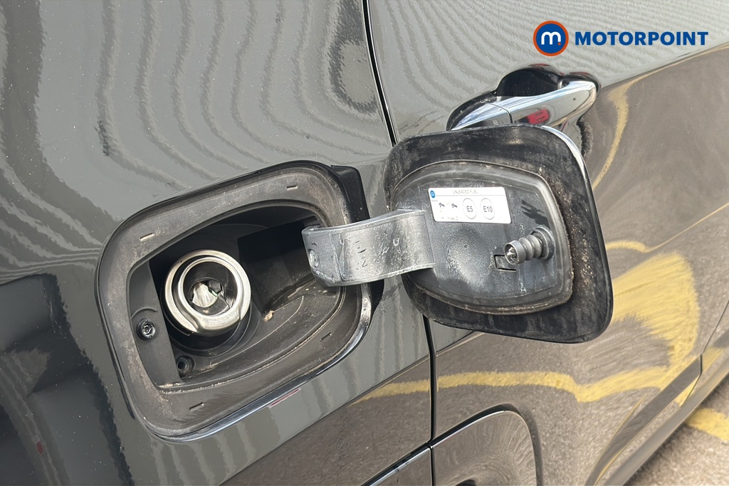 Jeep Compass S Model Automatic Petrol SUV - Stock Number (1644928) - 41st supplementary image