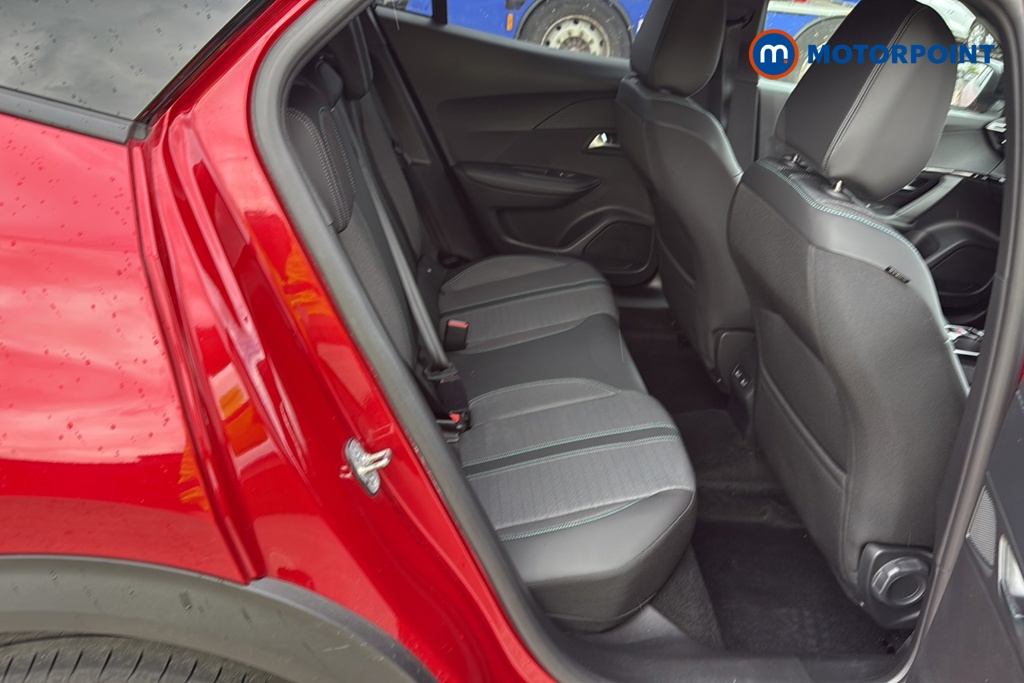 Peugeot 2008 Allure Premium-Plus Manual Petrol SUV - Stock Number (1594614) - 25th supplementary image