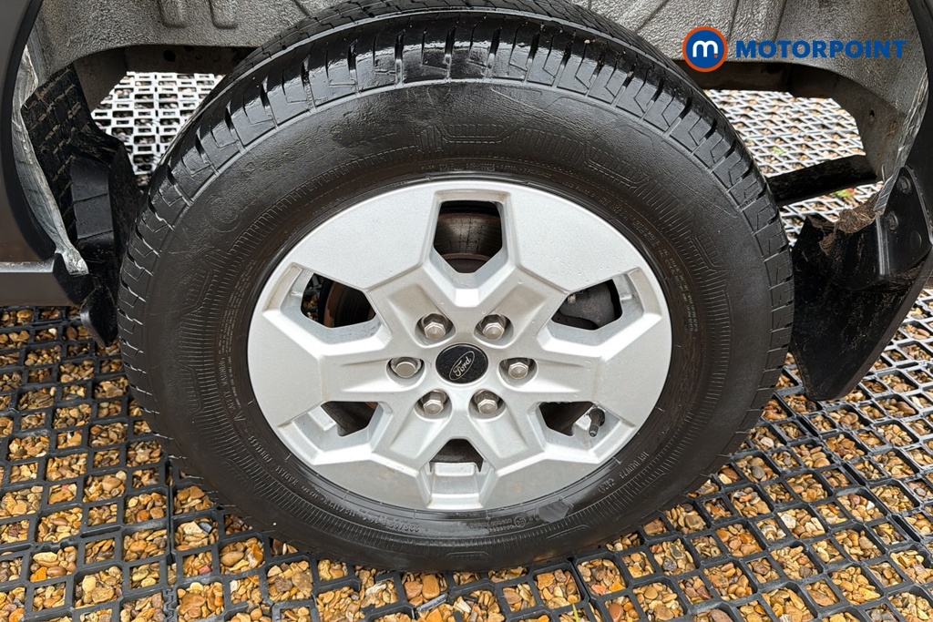 Ford Transit Limited Automatic Diesel Medium Roof Van - Stock Number (1608650) - 45th supplementary image