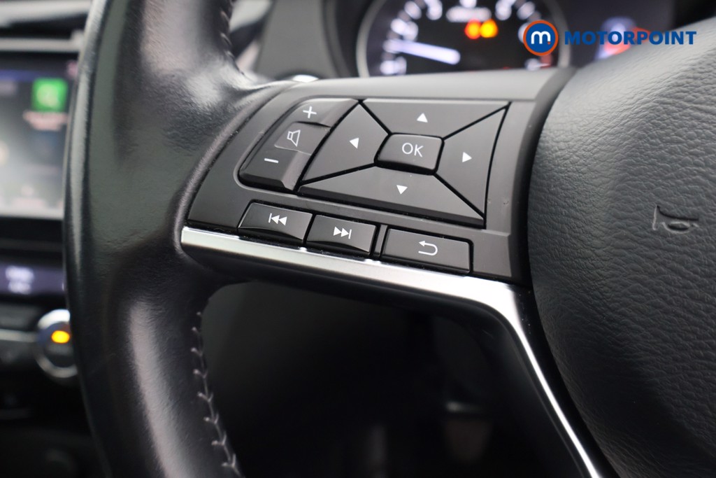Nissan Qashqai Tekna Manual Petrol SUV - Stock Number (1612651) - 3rd supplementary image