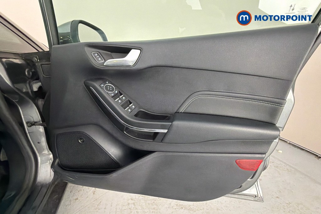 Ford Fiesta Titanium X Manual Petrol Hatchback - Stock Number (1615298) - 19th supplementary image
