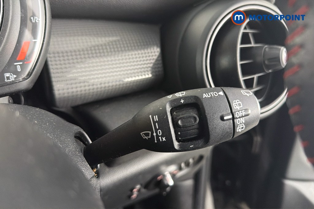 Mini Hatchback Cooper Sport Manual Petrol Hatchback - Stock Number (1631477) - 7th supplementary image