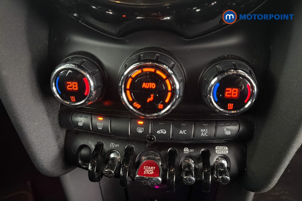 Mini Hatchback Cooper Sport Manual Petrol Hatchback - Stock Number (1631477) - 12th supplementary image