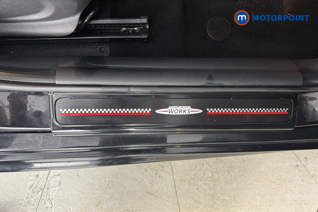Mini Hatchback Cooper Sport Manual Petrol Hatchback - Stock Number (1631477) - 27th supplementary image